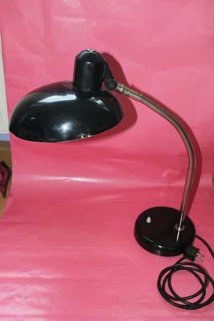 Alte SIS Schreibtischlampe Schreibtischleuchte schwarz E27 Bauhaus-Stil Alte SIS Schreibtischlampe Schreibtischleuchte schwarz E27 Bauhaus-Stil