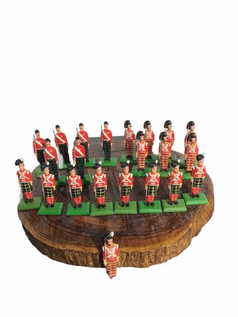 WILLIAM GRANT AND Sons Ltd Metal Scottish Soldiers 22 Soldiers $100.00 ...