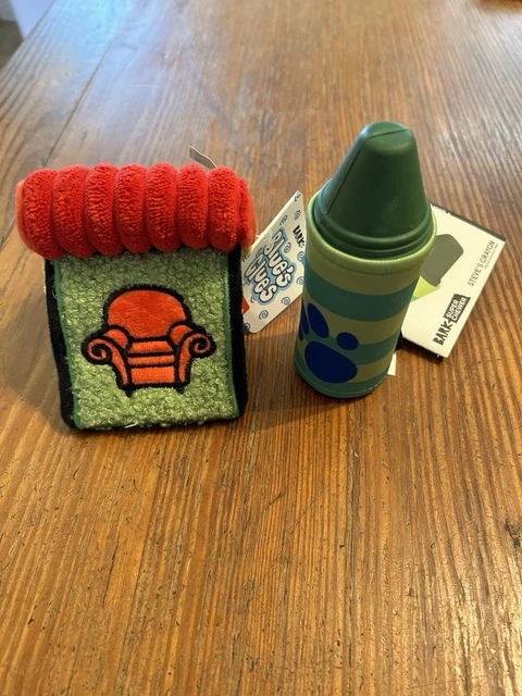 Bark Box Blues Clues Dog Toy Handy Dandy Notebook & Steve’s Crayon Bark Box Blues Clues Dog Toy Handy Dandy Notebook & Steve’s Crayon