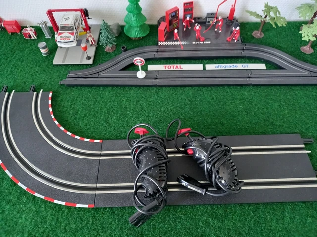 LOT DE MANETTES pour circuit de voitures électrique TYCO testées OK EUR