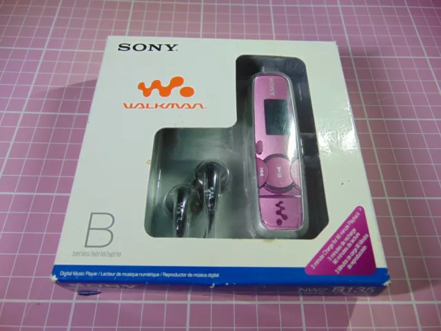 Lecteur MP3 Sony NWZ-B133 - 1 Go - Enregistrement vocal