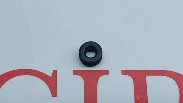 TRIUMPH SPEED TRIPLE, SPRINT, TIGER, TRIDENT ABS System Grommet T3020019