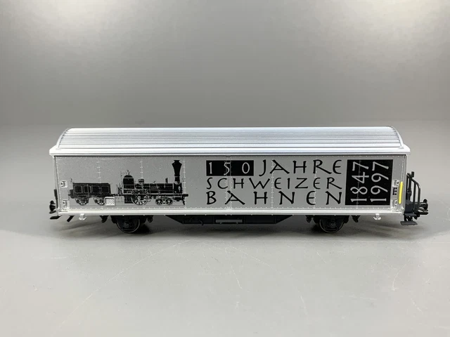 H0 MÄRKLIN GÜTERWAGEN gedeckt 150 Jahre Schweizer Bahnen AC NEM / 2 O ...