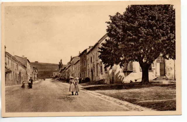 HAROUE - Meurthe et Moselle - CPA 54 - la rue Marechal de Beauveau