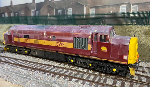 First 37670 BACHMANN CLASS 37 37670 Ews Full Repaint Dcc Sound Fitted Weathered £99 ...