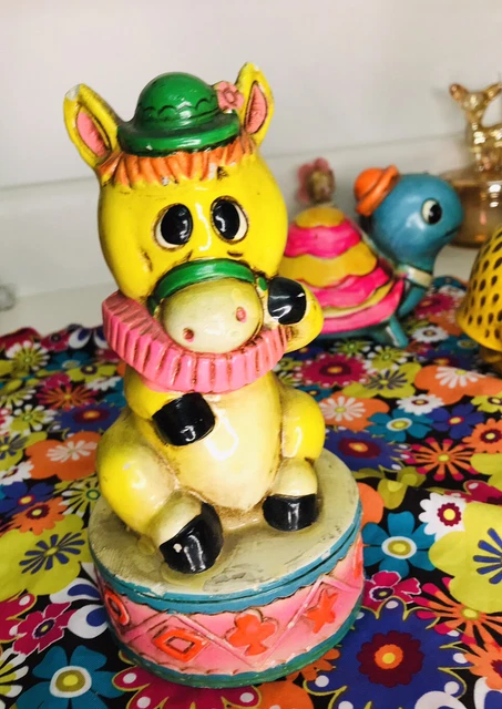 Vintage 19689 Holiday Fair Groovy Hippie horse clown donkey  Coin Chalk Bank