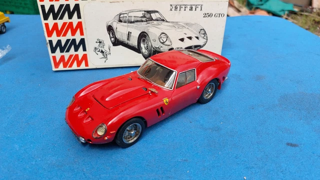 620X RECORD FERRARI 250 GTO Rouge 1962 Kit Résine 1:43 Voiture de