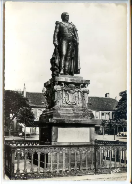 CP 57 Moselle - Phalsbourg - Statue Georges Mouton