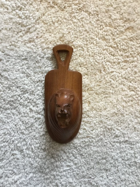 1995 Kenya Hand-Carved Wood Wooden Wall Mount Lion Bust 6 Inches
