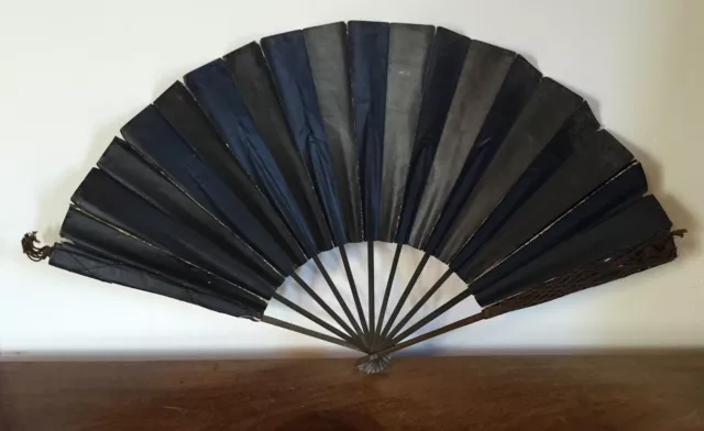 Antique 19th c. Lady's Mourning Fan Black Black Waxed Paper Fabric Wood Lace