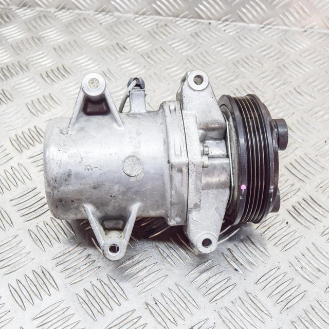 Radiateur de réservoir d'eau 72281456 72281457 pour excavatrice Kobelco SK20SR-3 SK27SR-3
