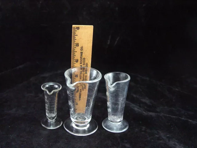 3 Antique Small Heavy Glass Measuring Beakers Laboratory Items
