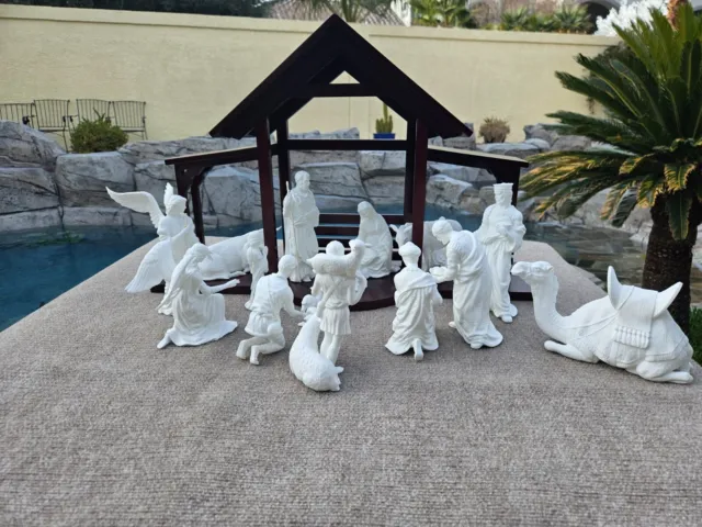 Lenox Nativity Set - This 15 Piece set is in bisque porcelain