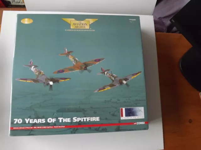 Corgi 1:72 die-cast 70 Years of the Spitfire Johnnie Johnson 3 Plane Set