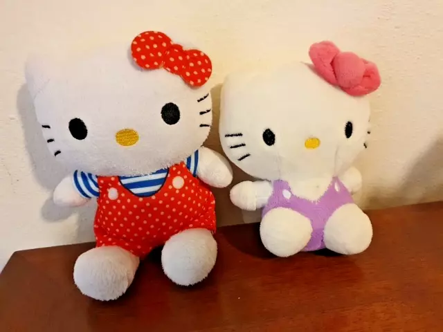 Sanrio lotto Hello kitty peluche -tutina viola -tutina rossa