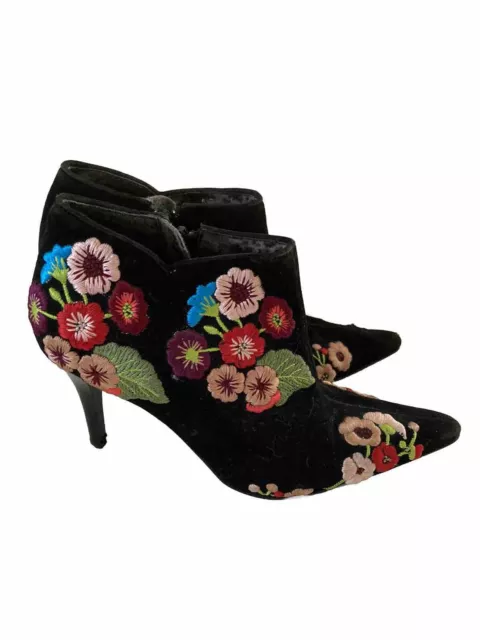 VTG Beverly Feldman Women Black Floral Embroidered Suede Heel Ankle Boots SZ 7.5