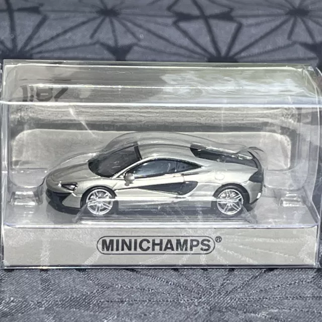 Minichamps 870154540 McLaren 570S 570 S silber blade silver 1:87 OVP von 2020
