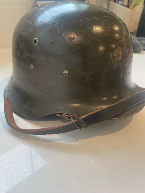 Spanish M42 German Style Steel Combat Helmet with Liner 2