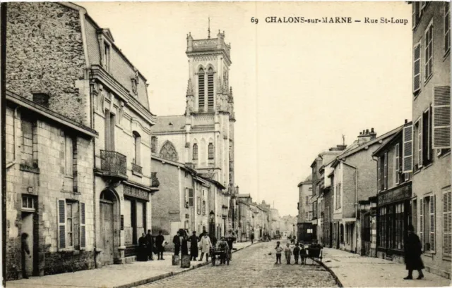 CPA CHALONS-sur-MARNE - Rue St-LOUP (363670)