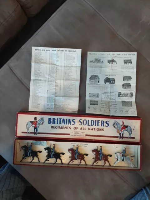 Britains Soldiers Regiments of All Nations Set  #459993 Horses Original Box++