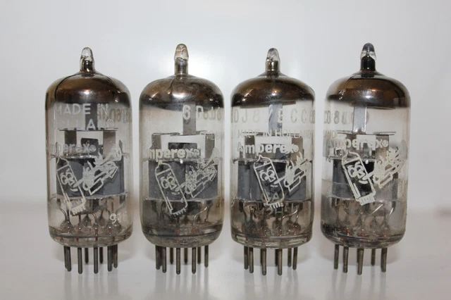 4 Röhren / Radioröhren E90CC (2xTriode f.NF) NOS, Telefunken (Neu