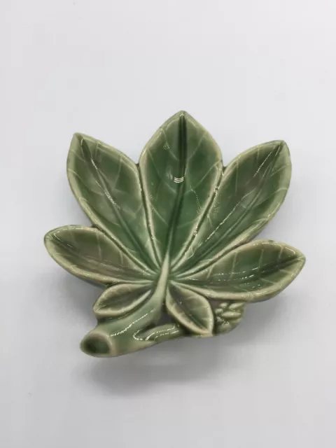 Wade Vintage 8.4 cm Green Maple Leaf Trinket Dish - Made in England Nice