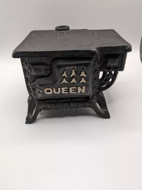 1977 Queen Cast Iron Stove Mini Music Box George Good Corporation