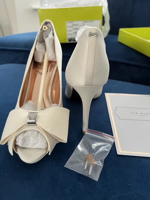 Vylett discount ted baker