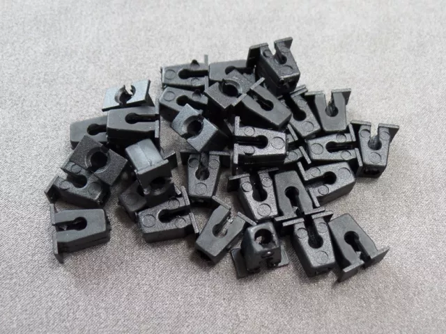 10x Parachoques Alojamiento de la Rueda Parrilla Clips para Audi Skoda VW