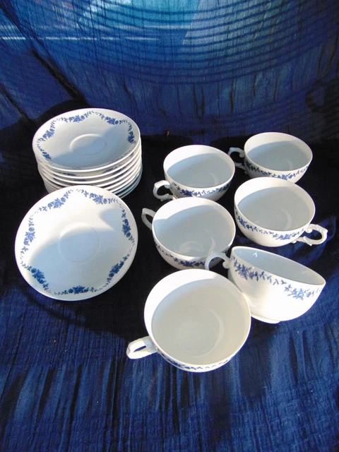 6 Tasses/10 Sous-Tasses à Café - Porcelaine de Fürstenberg - Allemagne XXème