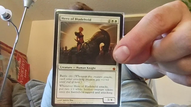 MTG Hero of Bladehold Mirrodin Besieged 8/155 Regular Excellent condition