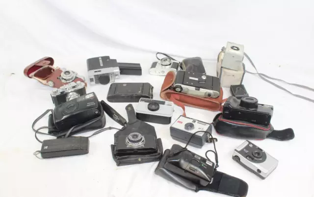 C x15 Vintage Film Cameras Inc. Kodak Instamatic 28, Pentax 70-R, Kodak Brownie