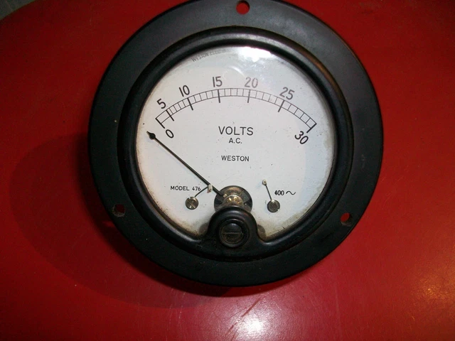 Vintage Weston Electrical Instrument Co. 0-30 Volts A.C Model 476 Vintage Weston Electrical Instrument Co. 0-30 Volts A.C Model 476