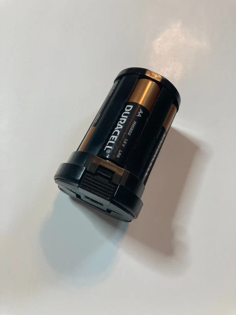 Metz Mecablitz 45 CT-5 Handle Mount Flash w/ 2- AA Battery Holders and Sync Cord 9