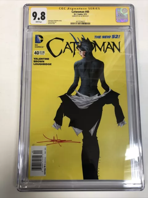 Catwoman (2015) #40 (CGC 9.8 WP SS) Signed By Jae Lee | Newsstand Rare Census=1