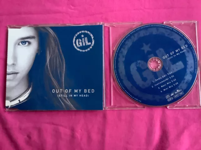 CD Gil - Out of My Bed-Still in My Head