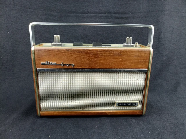 Poste radio ancien ELITE BOY - GRUNDIG - 1964