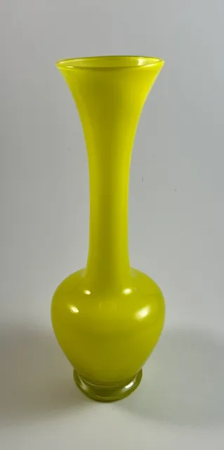 Pretty Mid Century Cased Glass Yellow Posy Vase