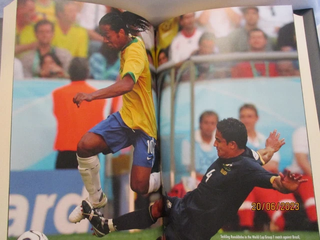 Tim Cahill --Legacy : -The Autobiography---Football-- Make  Your  Moment  Count