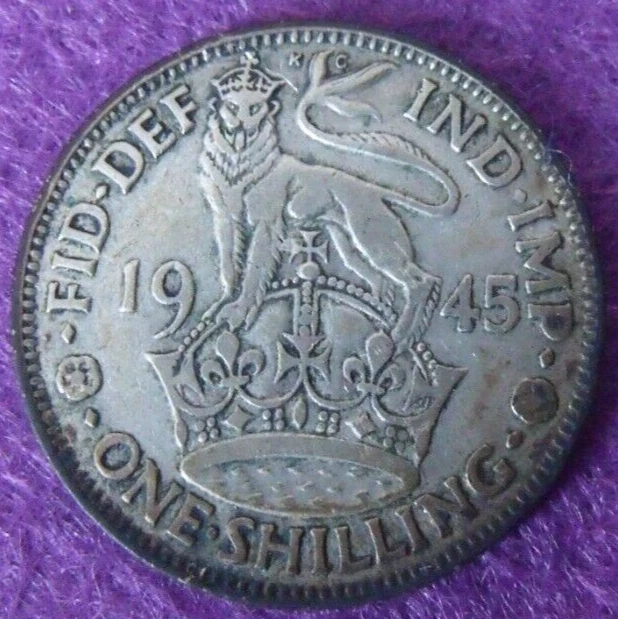 1945 GEORGE VI  SILVER SHILLING  ( 50% Silver )  British 1s Coin.   119