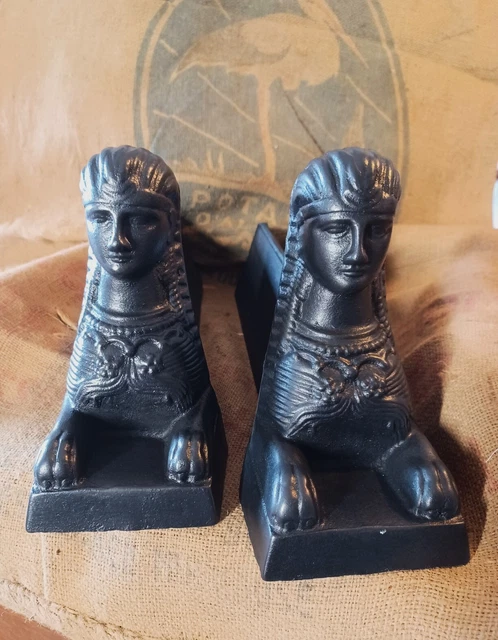 Anciens Chenets en Fonte  " Sphinx "