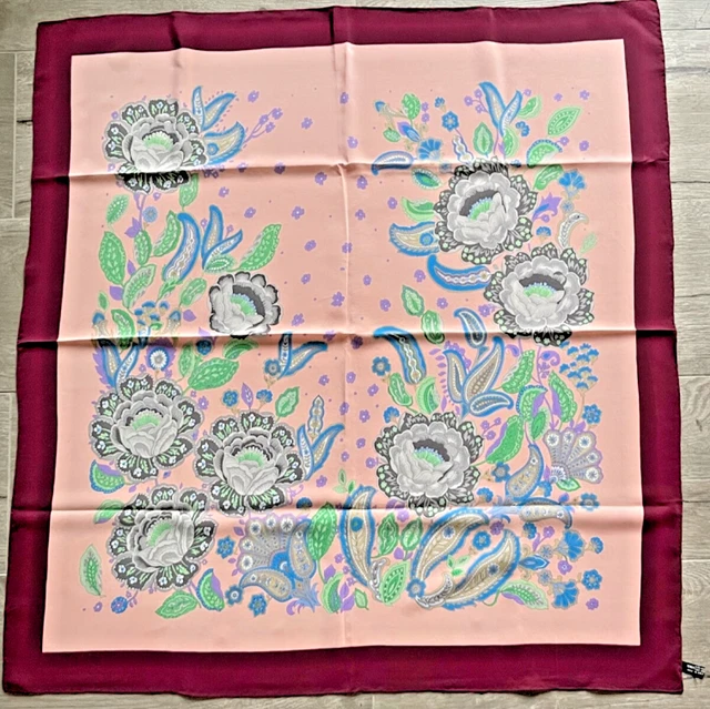 Foulard/Carré/Shawl ★GIVENCHY★soie-hand rolled-40g★Silk SCARF schal