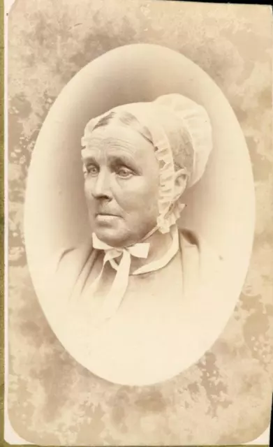 Vintage CDV Photo, Very old woman, Geo F. Parlow New Bedford, MASS.