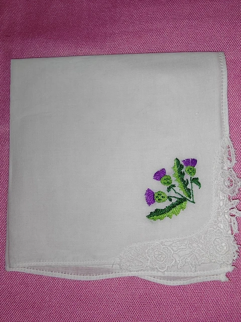 Hankie cardo vintage ricamato