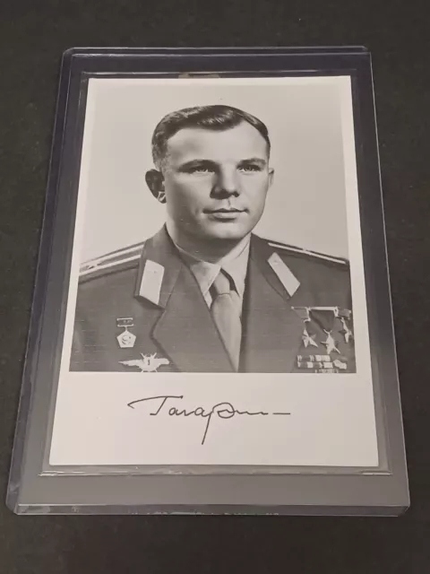 YURI GAGARIN SIGNED Autograph Photo Portrait Signed 1st Man in Space 🔥