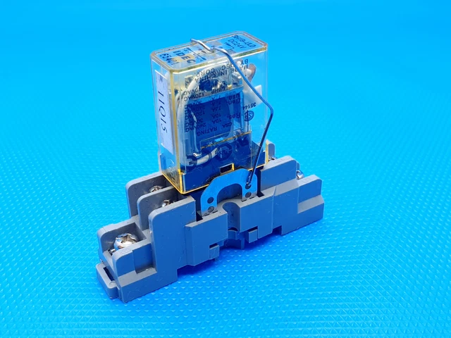 Idec SH1B-05A Base Relè Presa NUOVA Spedizione Lo Stesso - Foto 7