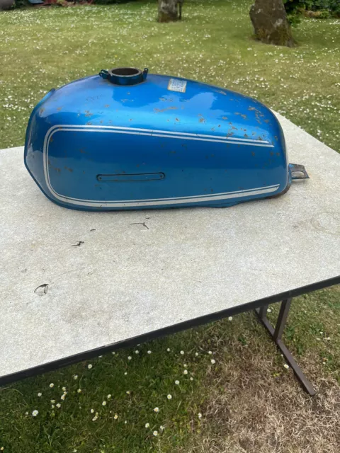 Suzuki Gt250 Fuel Tank