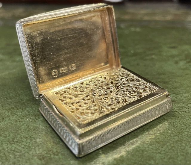 Nathaniel Mills Vinaigrette Silver Snuff Box Early 1828 LJ123