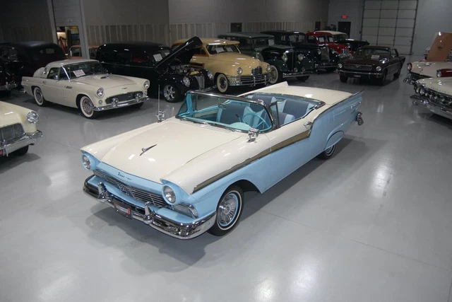 1957 Ford Fairlane 500 Skyliner Retractable Hardtop