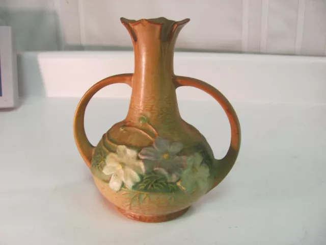 Roseville Cosmos Vase #948-7 - Tan - Green With White Flowers - 1940